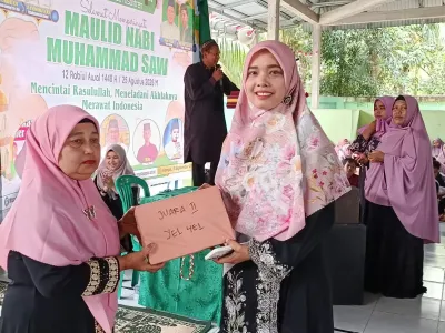 Pembagian Hadiah Semarak HUT RI ke 81 (12)