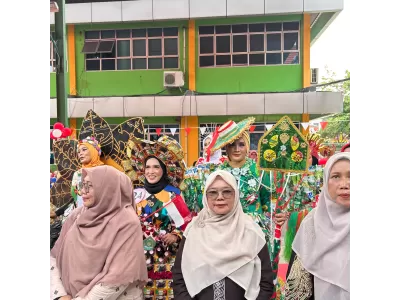 08-2026 Fashion Show Daur Ulang DWP Kemenag Riau (49)