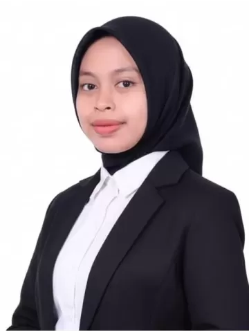 RIZA WAHYUNI
