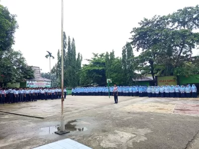 UPACARA BENDERA