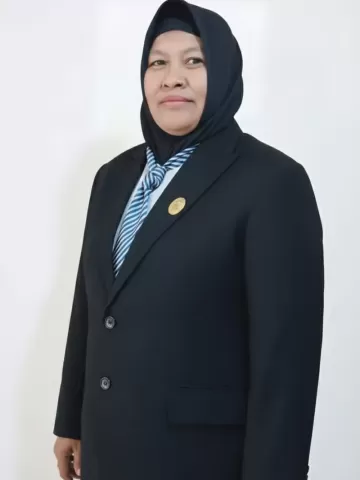 05. Emi Hartati 