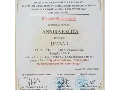 2023-PRESTASI JUARA 1 KUIS SAINS FISIKA PERAGAAN TINGKAT SMP KABUPATEN KAMPAR (ANINDA FATIYA)