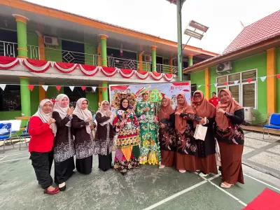 08-2026 Fashion Show Daur Ulang DWP Kemenag Riau (42)
