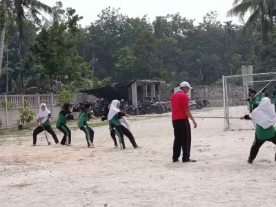 LOMBA TARIK TAMBANG (15)