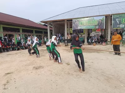 LOMBA TARIK TAMBANG (20)