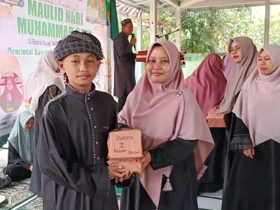 Pembagian Hadiah Semarak HUT RI ke 81 (16)